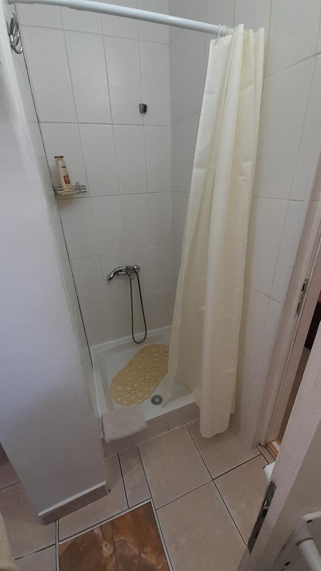 Kosta Apartments Subotica Oda fotoğraf
