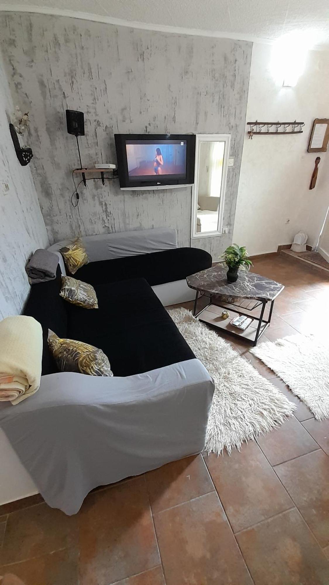 Kosta Apartments Subotica Oda fotoğraf